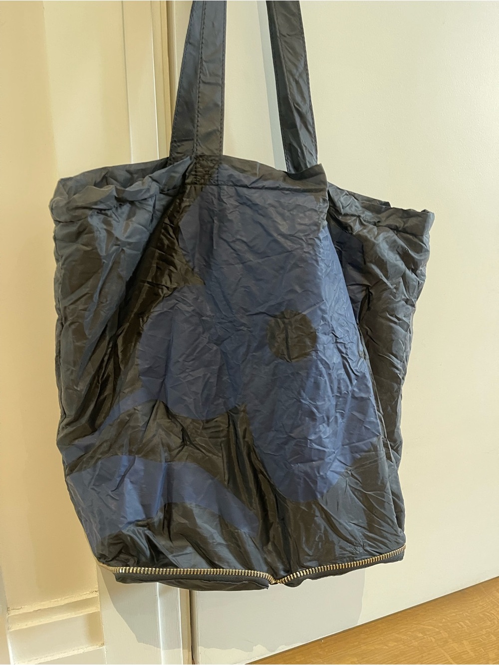 Cynthia Rowley Navy Zip Tote with Flower Graphic and Gold Hardware